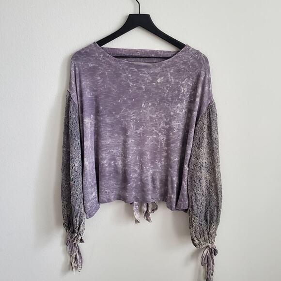 NWT Gimmicks Open Back Blouse - Picture 5 of 10